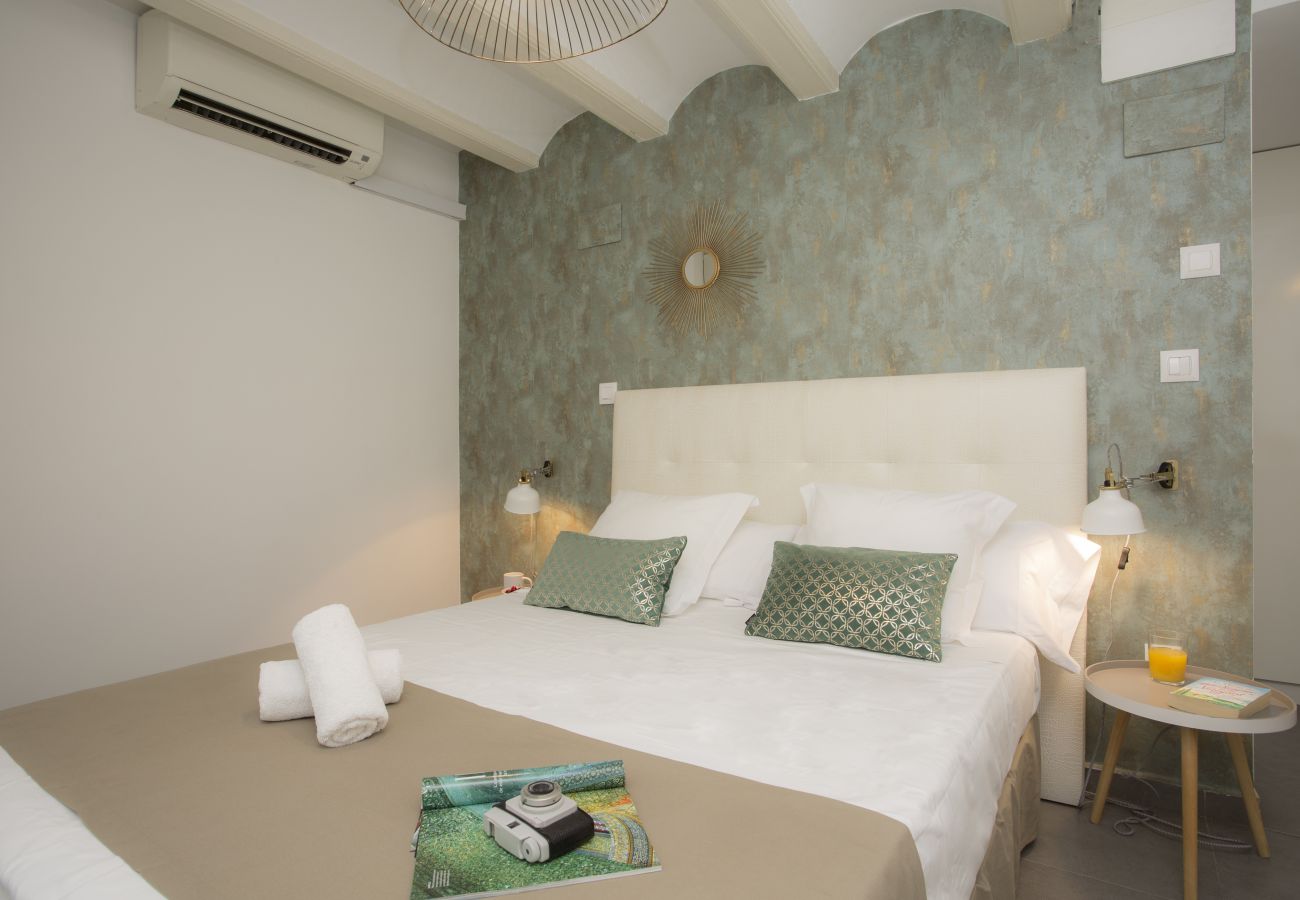 Estudio en Valencia - Botanico Room I