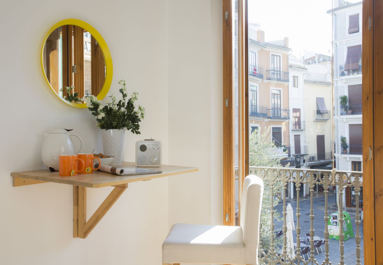 Apartamento en el centro de Valencia barato y acogedor 02