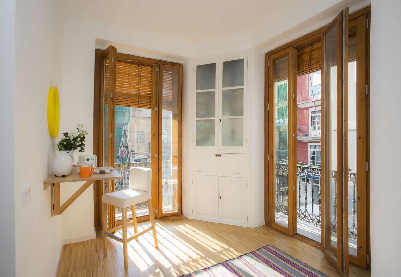 Apartamento en el centro de Valencia barato y acogedor 01