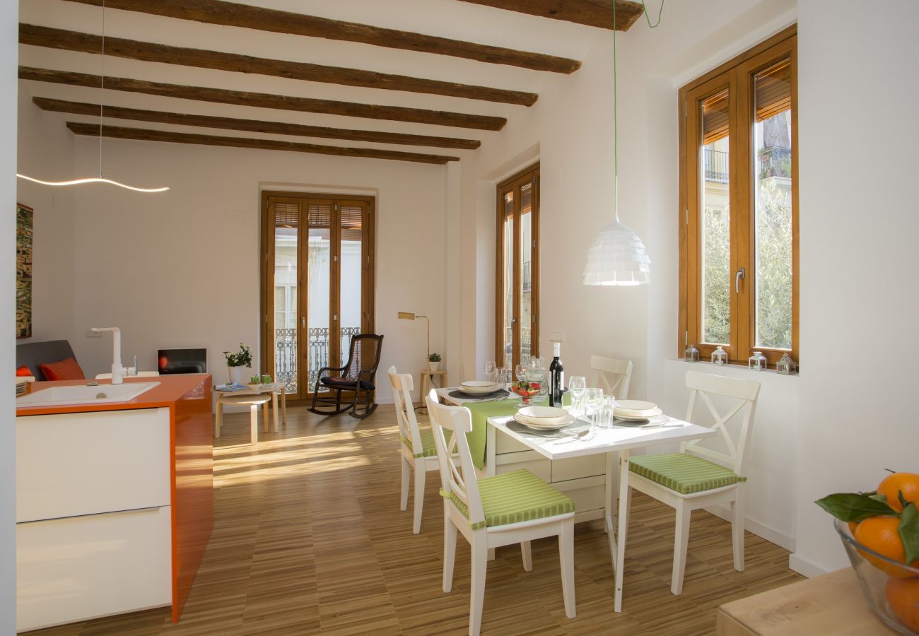 Apartamento en el centro de Valencia barato y acogedor 01