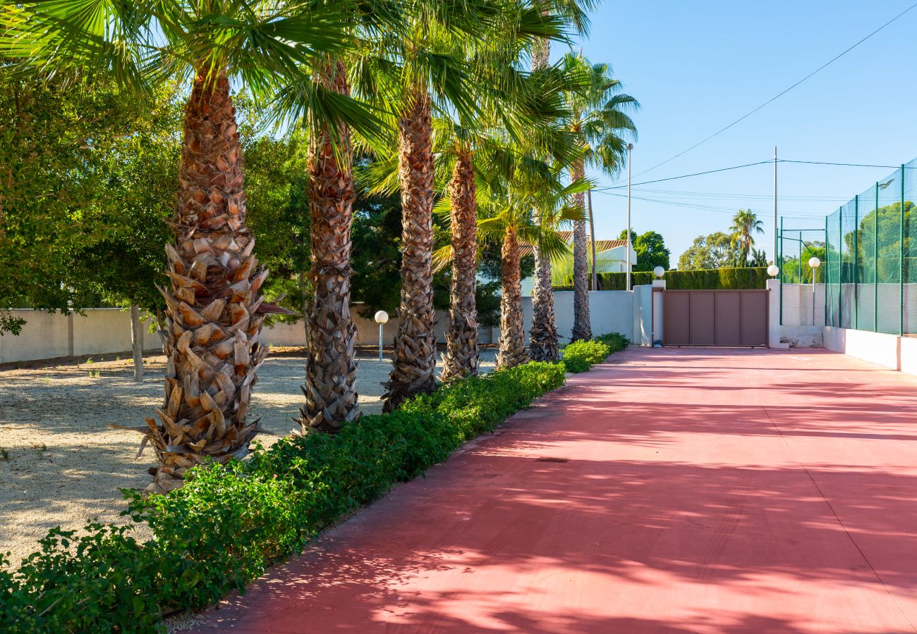 Villa en Santa Pola - Fidalsa Lujosa Villa Salinas y Mar