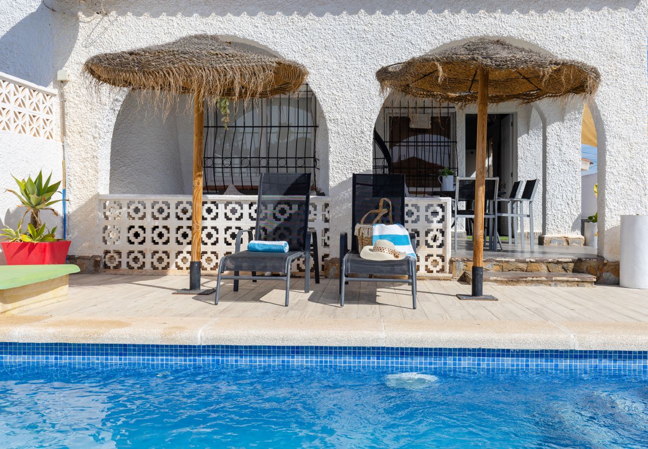 Villa en Torrevieja - Fidalsa Relax Piscina tu Refugio