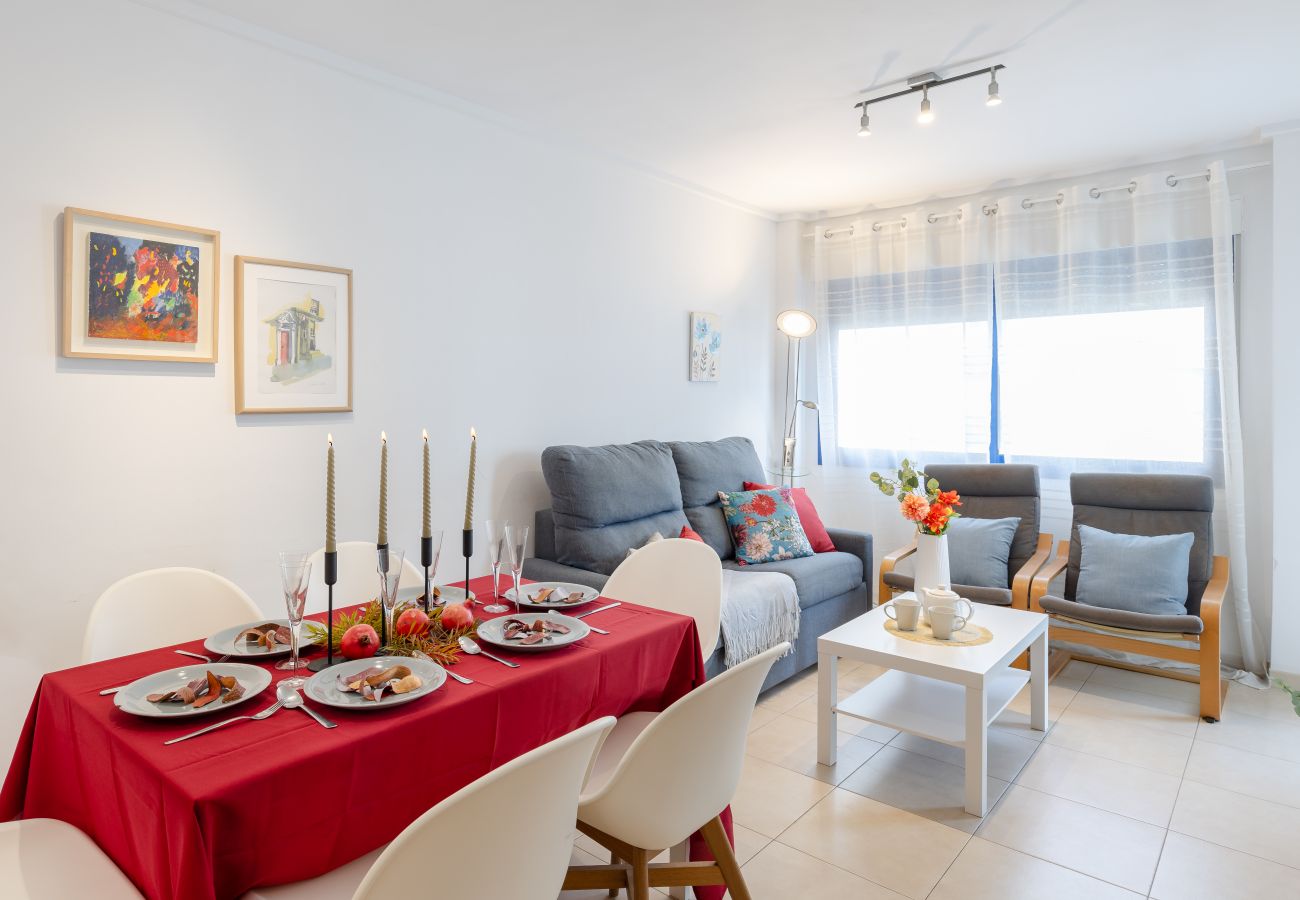 Apartamento en Alicante - Alicante Hills Courtyard View Sleeps 6