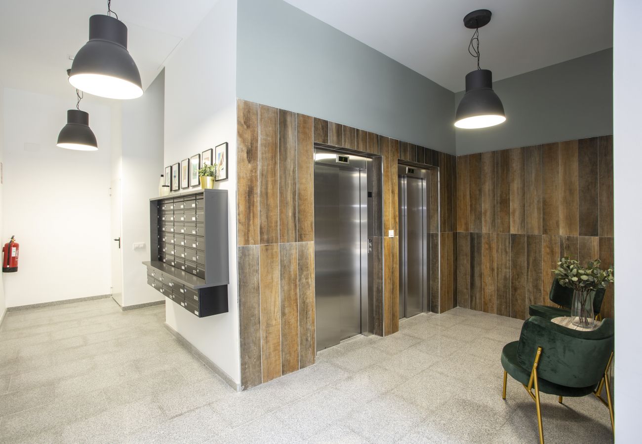 Estudio en Valencia - Lander Ruzafa 605