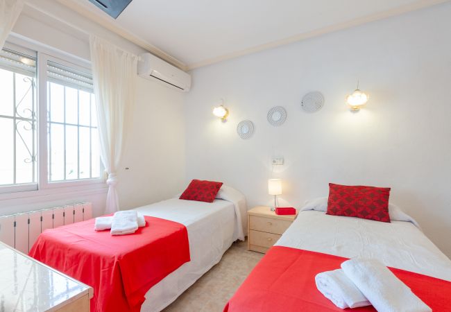 Villa en Orihuela Costa - Fidalsa Mediterranean Beachfront Villa en Orihuela Costa - Fidalsa Mediterranean Beachfront