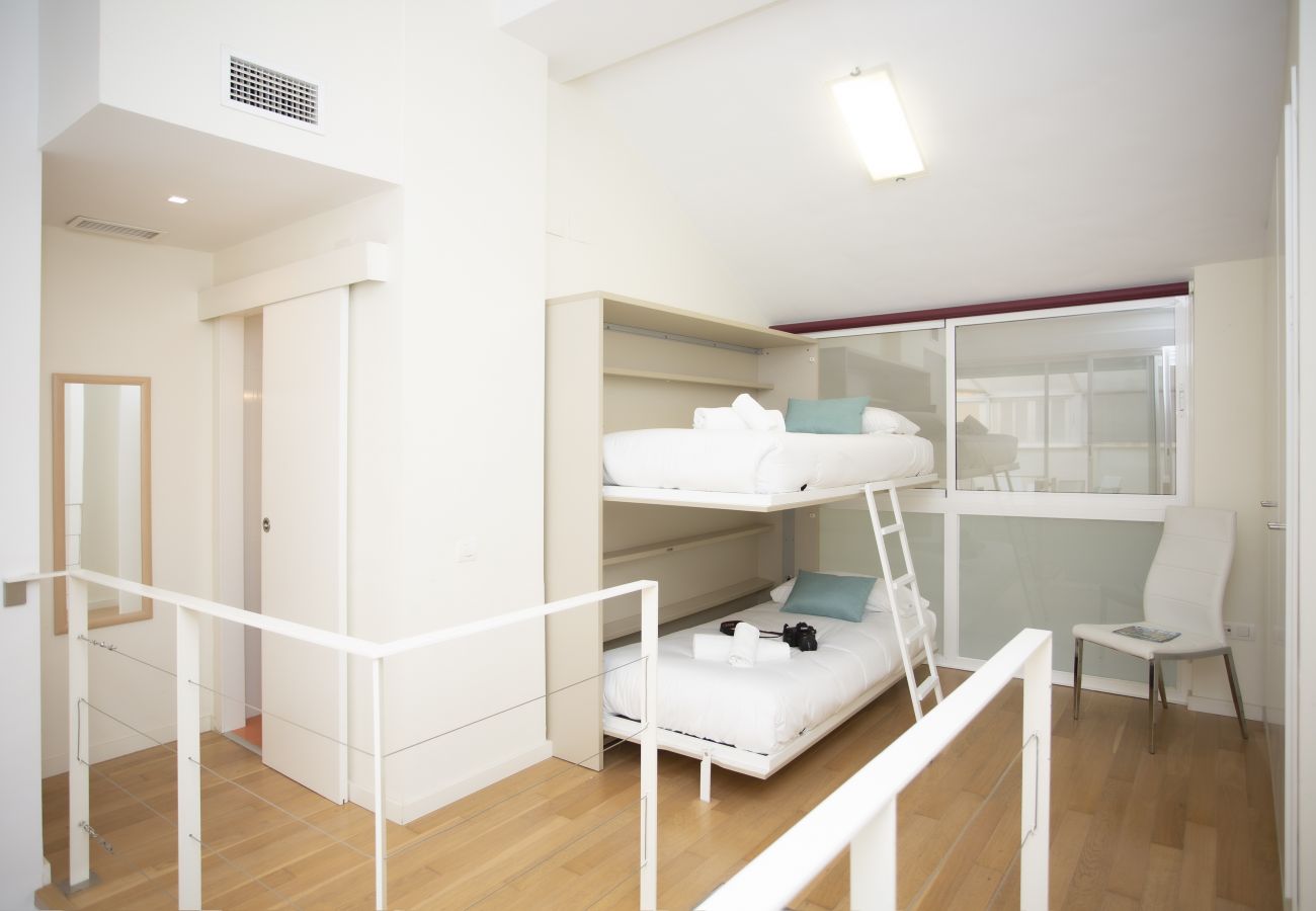 Apartamento en Valencia - Comedias IV SR