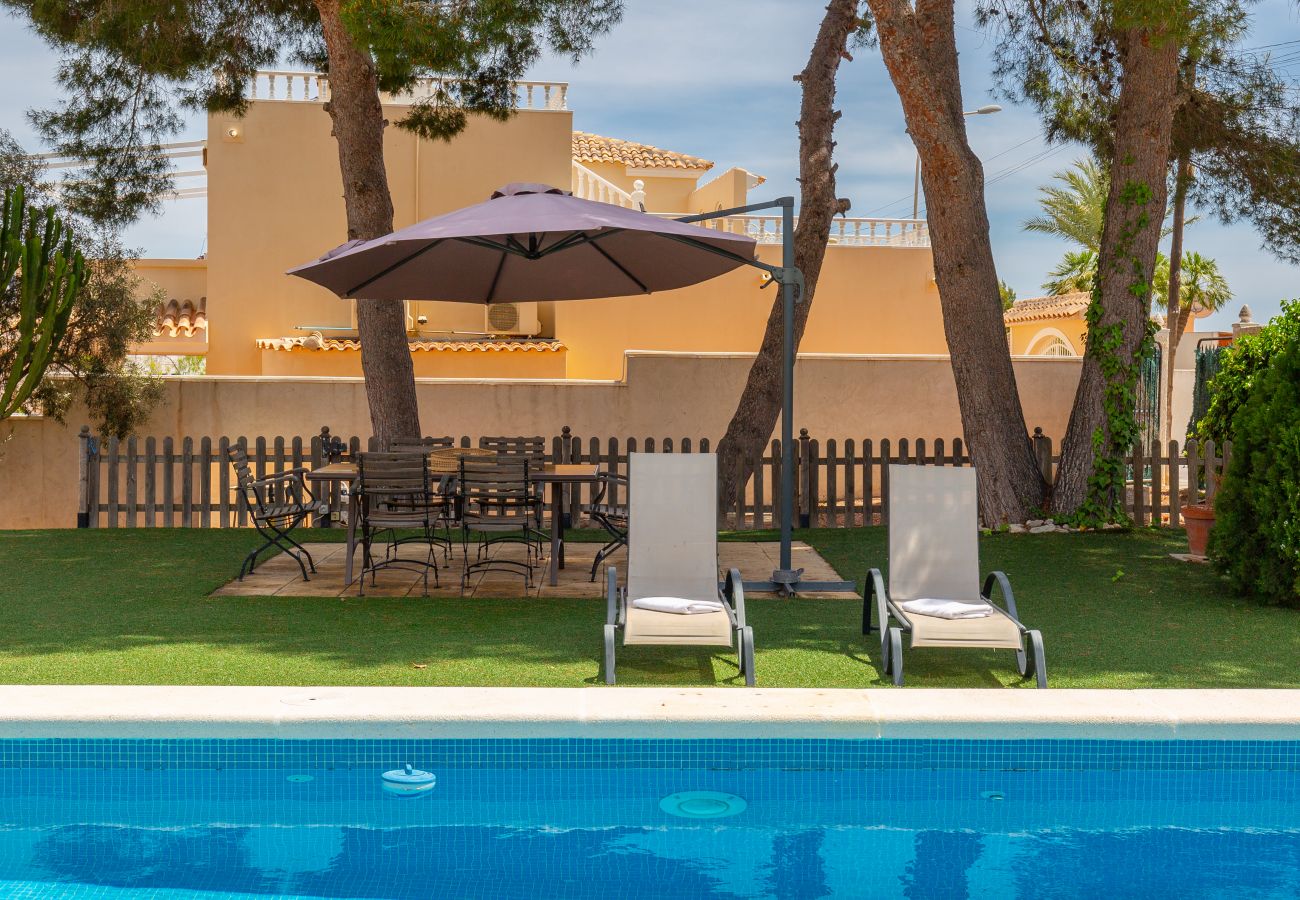 Villa en San Miguel de Salinas - Happy Place by Fidalsa