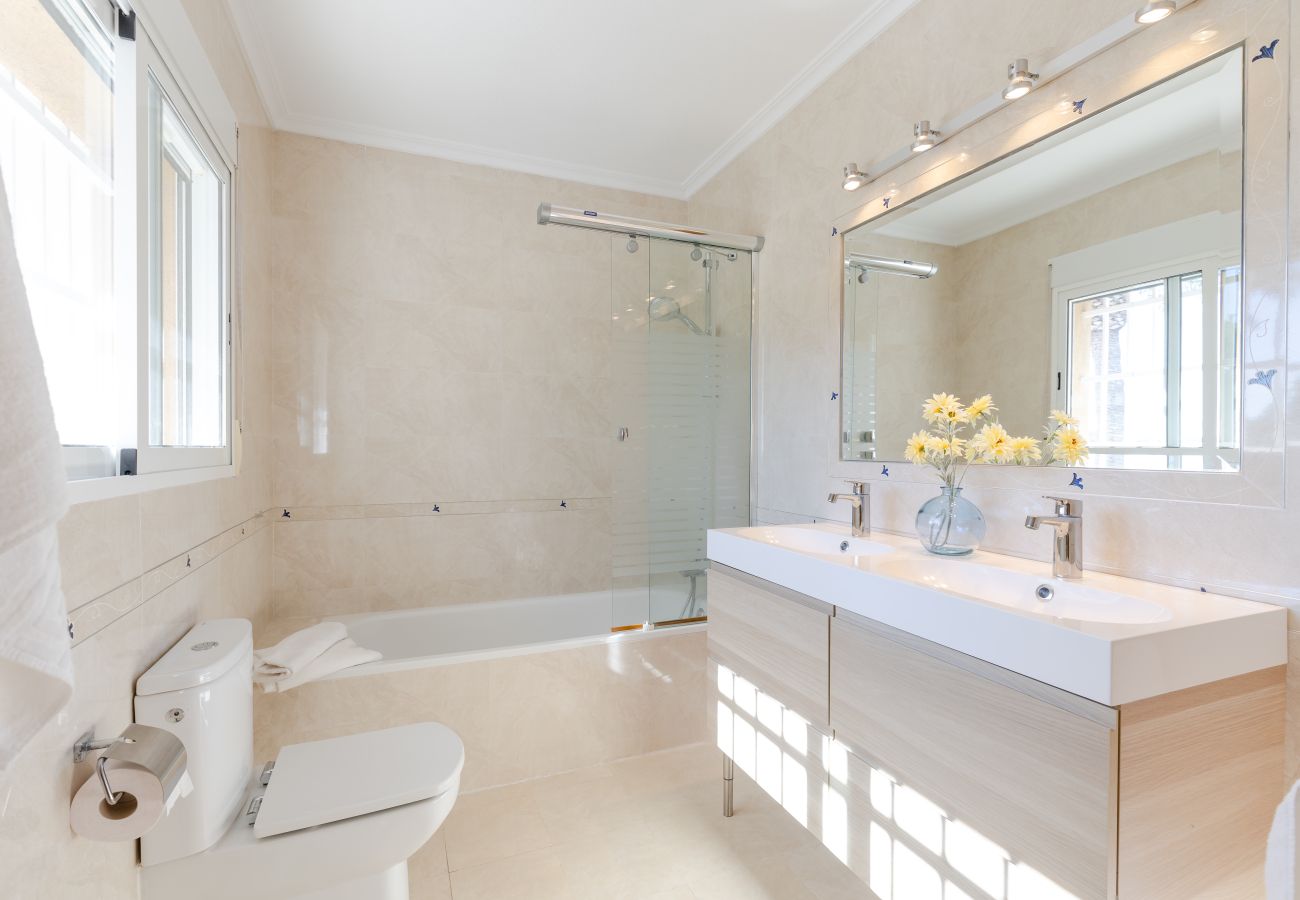 Villa en Alicante - Urban Elegance by Fidalsa