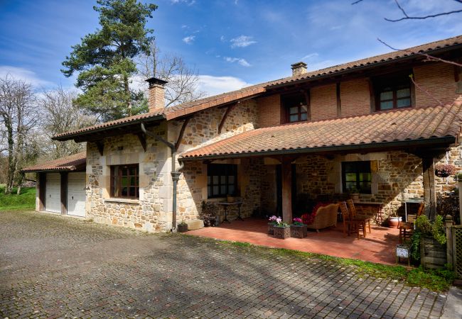 Villa en Ochandiano - The Basque Experience by Fidalsa