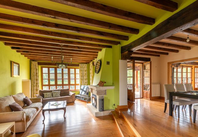 Villa en Bárcena de Pie de Concha - The Stone House by Fidalsa Villa en Bárcena de Pie de Concha - The Stone House by Fidalsa