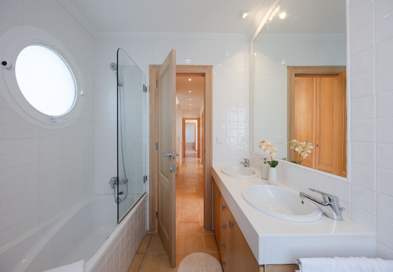 Villa en Cabo Huertas - Cape Town by Fidalsa