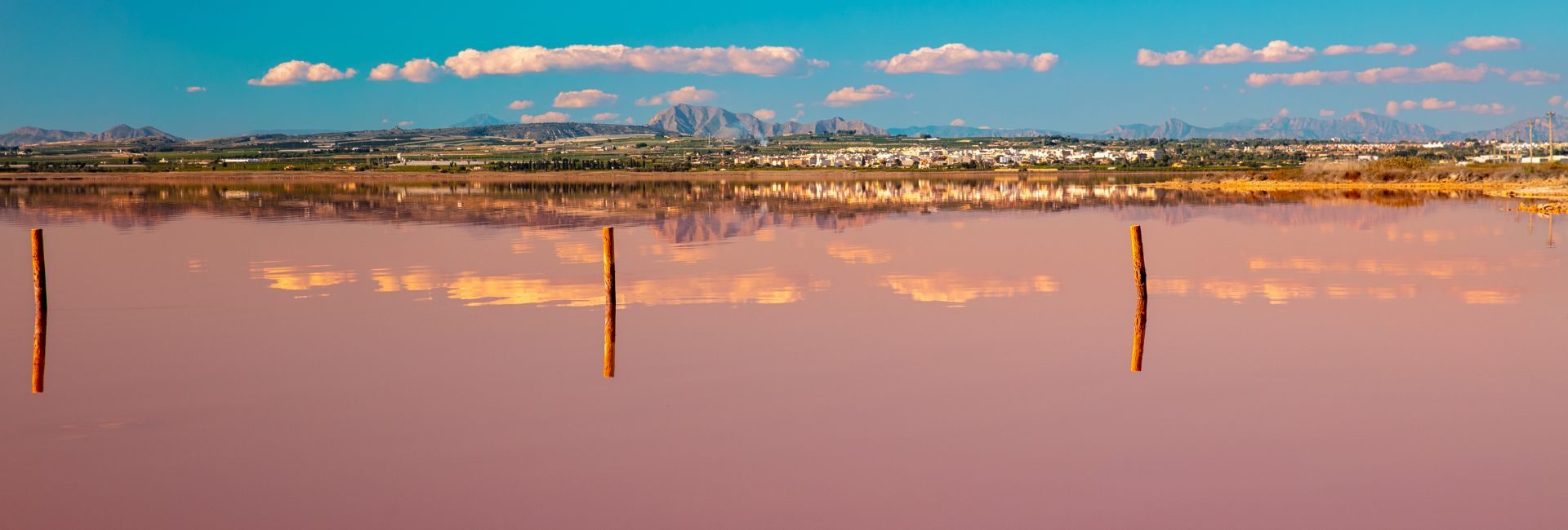Alojamientos cerca de la Laguna Rosa en Torrevieja Alicante