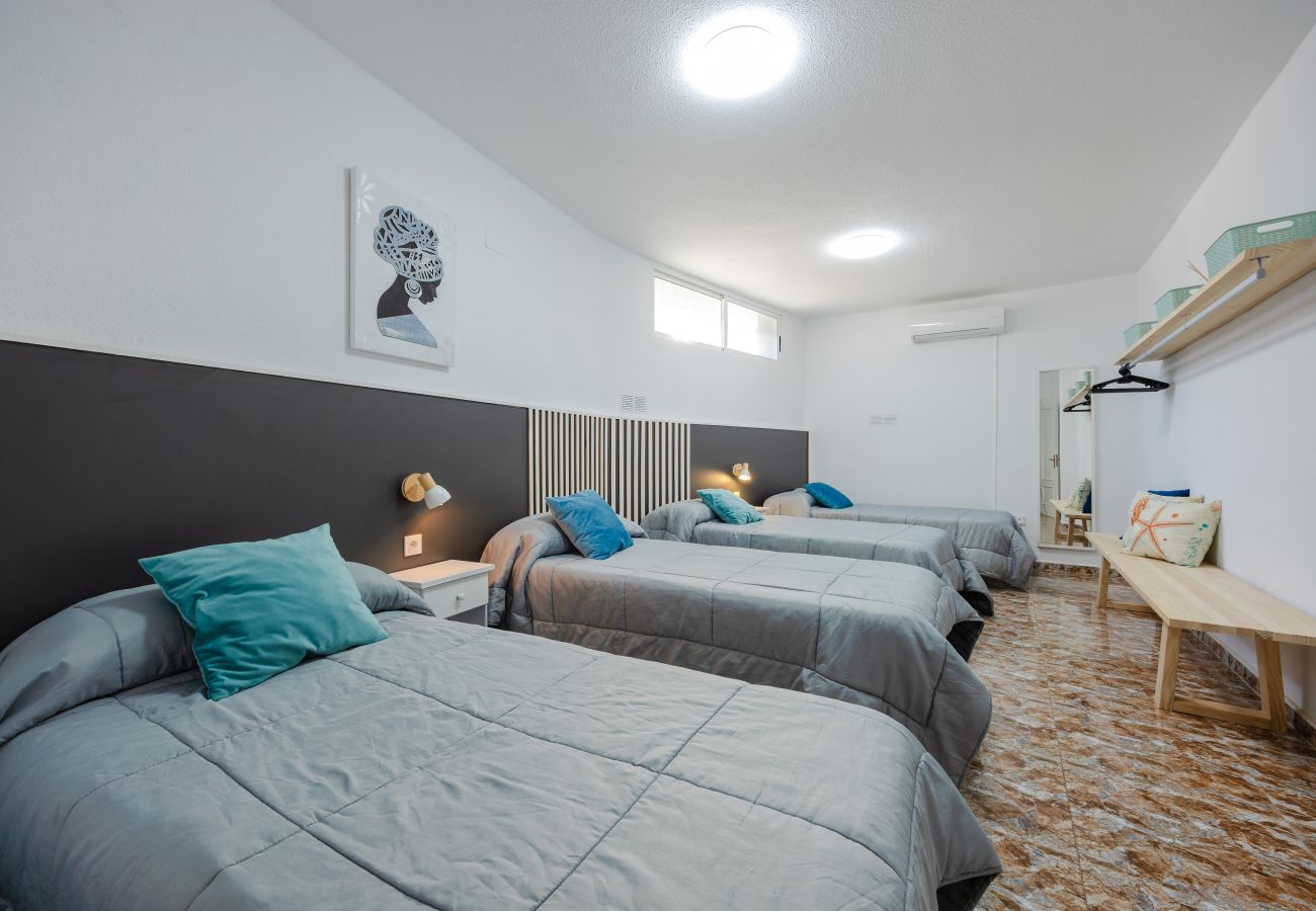 Villa in Mutxamiel - Fidalsa Grand White House