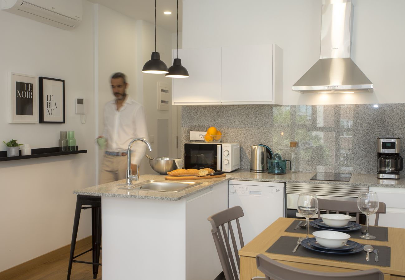 Studio in Valencia - Lander Ruzafa 104