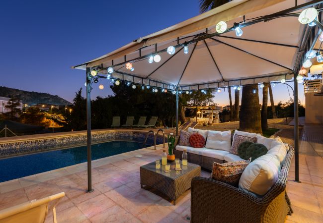 Villa in Alicante - Urban Elegance by Fidalsa Villa in Alicante - Urban Elegance by Fidalsa
