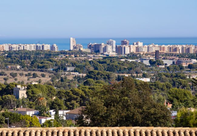 Villa in Alicante - Urban Elegance by Fidalsa