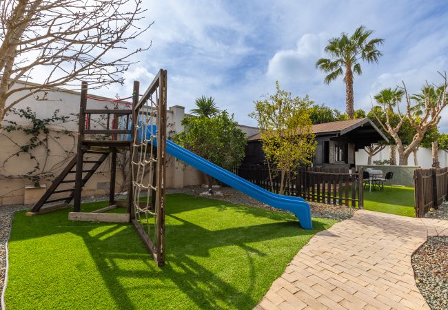 Villa in Almoradi - WaterWheel Villa by Fidalsa Villa in Almoradi - WaterWheel Villa by Fidalsa