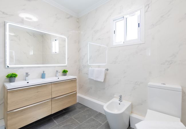 Villa in Elche - My Private Space by Fidalsa Villa in Elche - My Private Space by Fidalsa