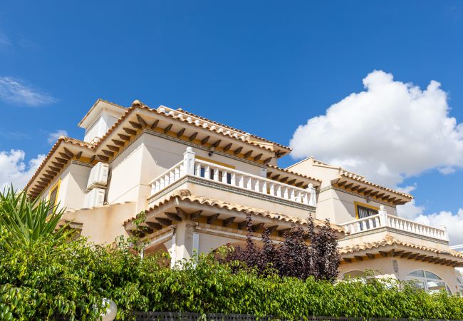 Villa in Orihuela Costa - Honey Life Villa by Fidalsa Villa in Orihuela Costa - Honey Life Villa by Fidalsa