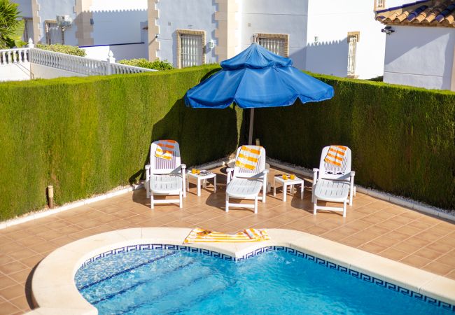 Villa in Orihuela Costa - Infinity Haven by Fidalsa Villa in Orihuela Costa - Infinity Haven by Fidalsa