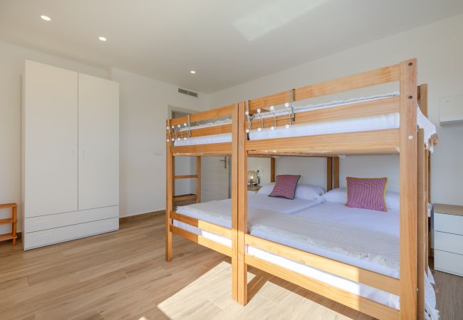 Villa in Catral - Palm Breeze Villa by Fidalsa Villa in Catral - Palm Breeze Villa by Fidalsa