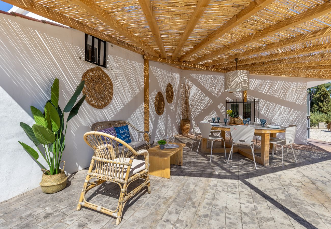 Villa in Ibi - Rustic Escape by Fidalsa