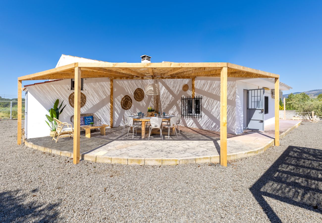 Villa in Ibi - Rustic Escape by Fidalsa