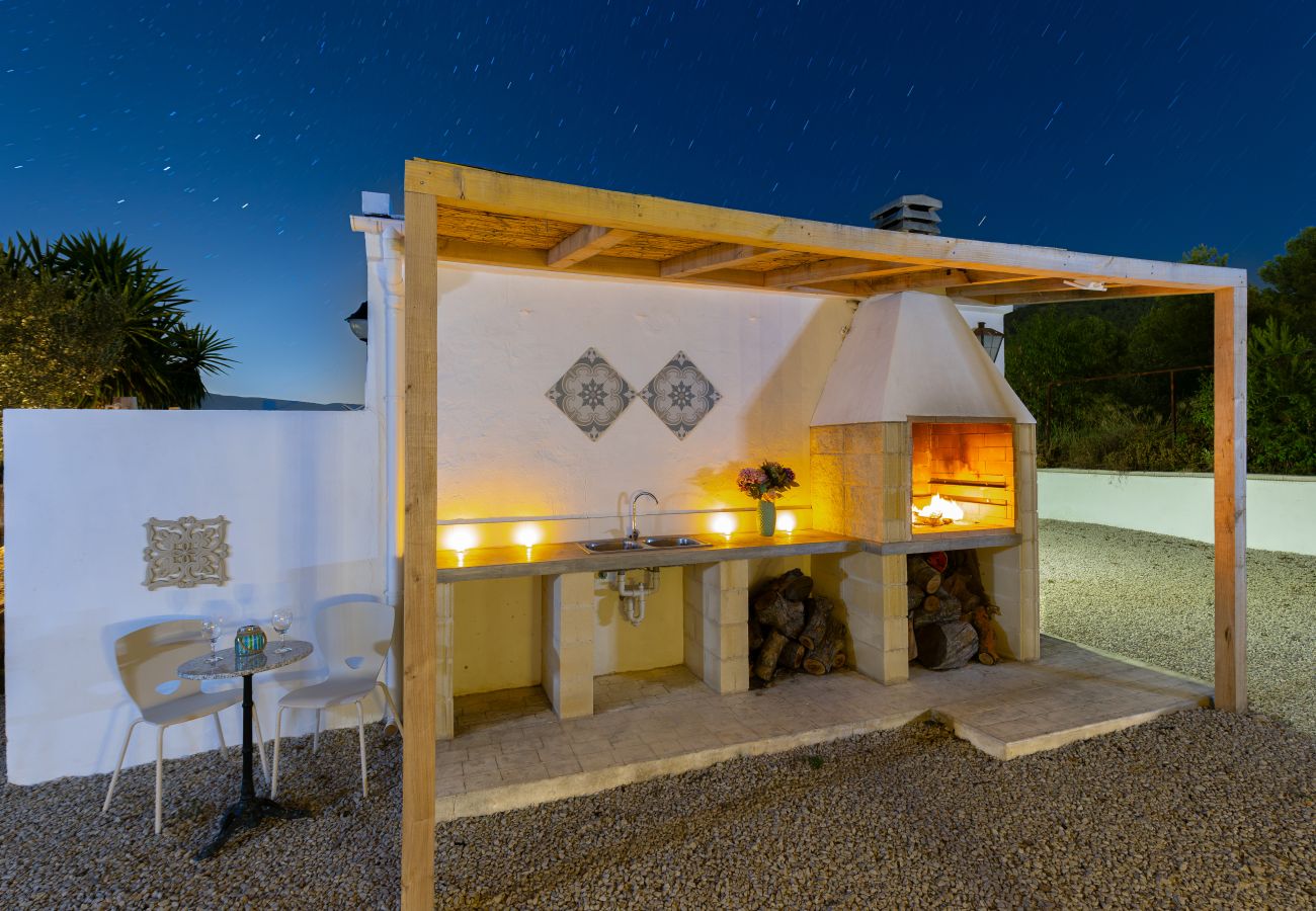 Villa in Ibi - Rustic Escape by Fidalsa