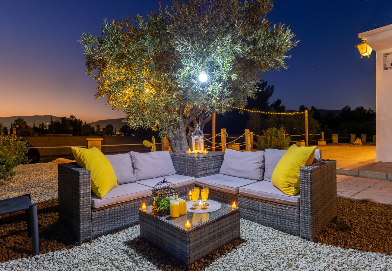 Villa in Ibi - Rustic Escape by Fidalsa