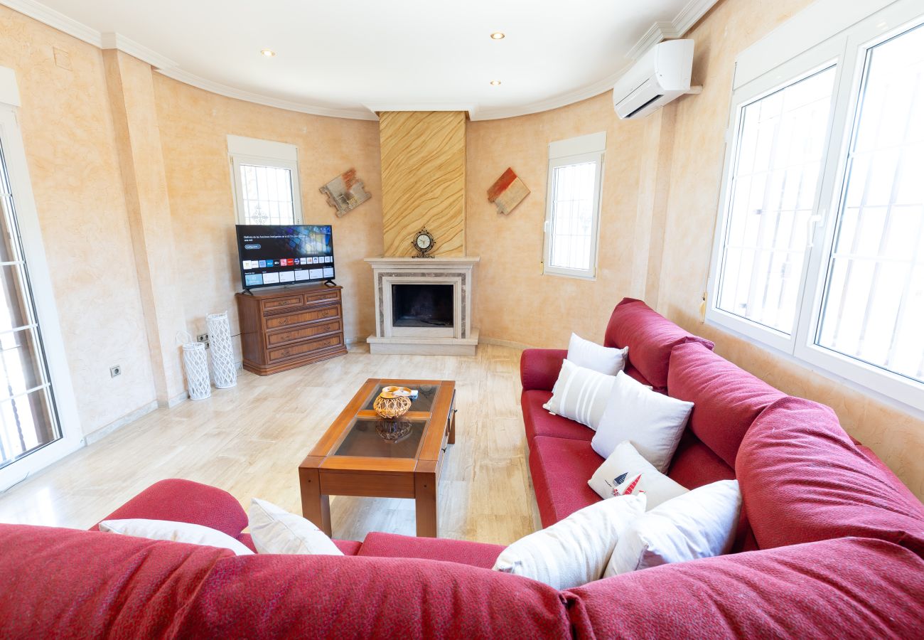 Villa in Jacarilla - Fields & Beachside Villa by Fidalsa