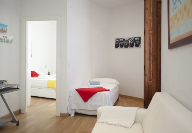 Apartment in Valencia / València - Bolseria III