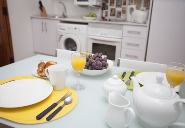 Apartment in Valencia / València - Bolseria III