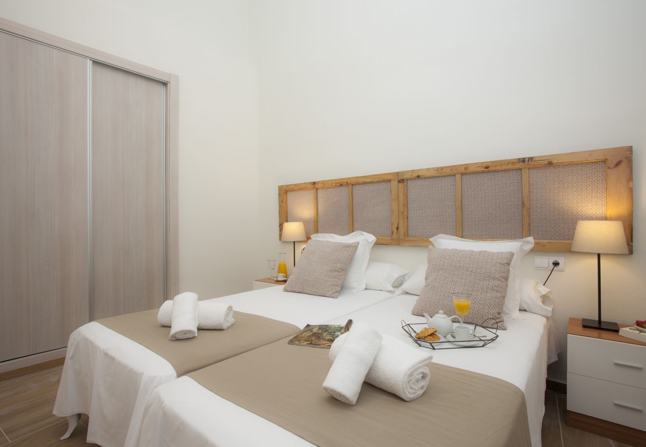Apartment in Valencia / València - SEU II
