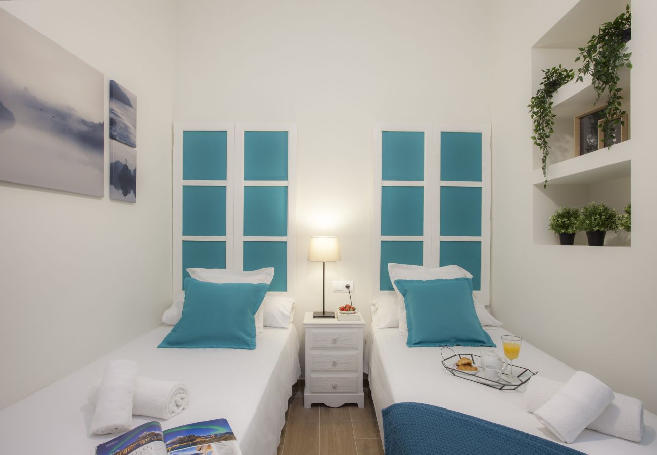 Apartment in Valencia / València - SEU II