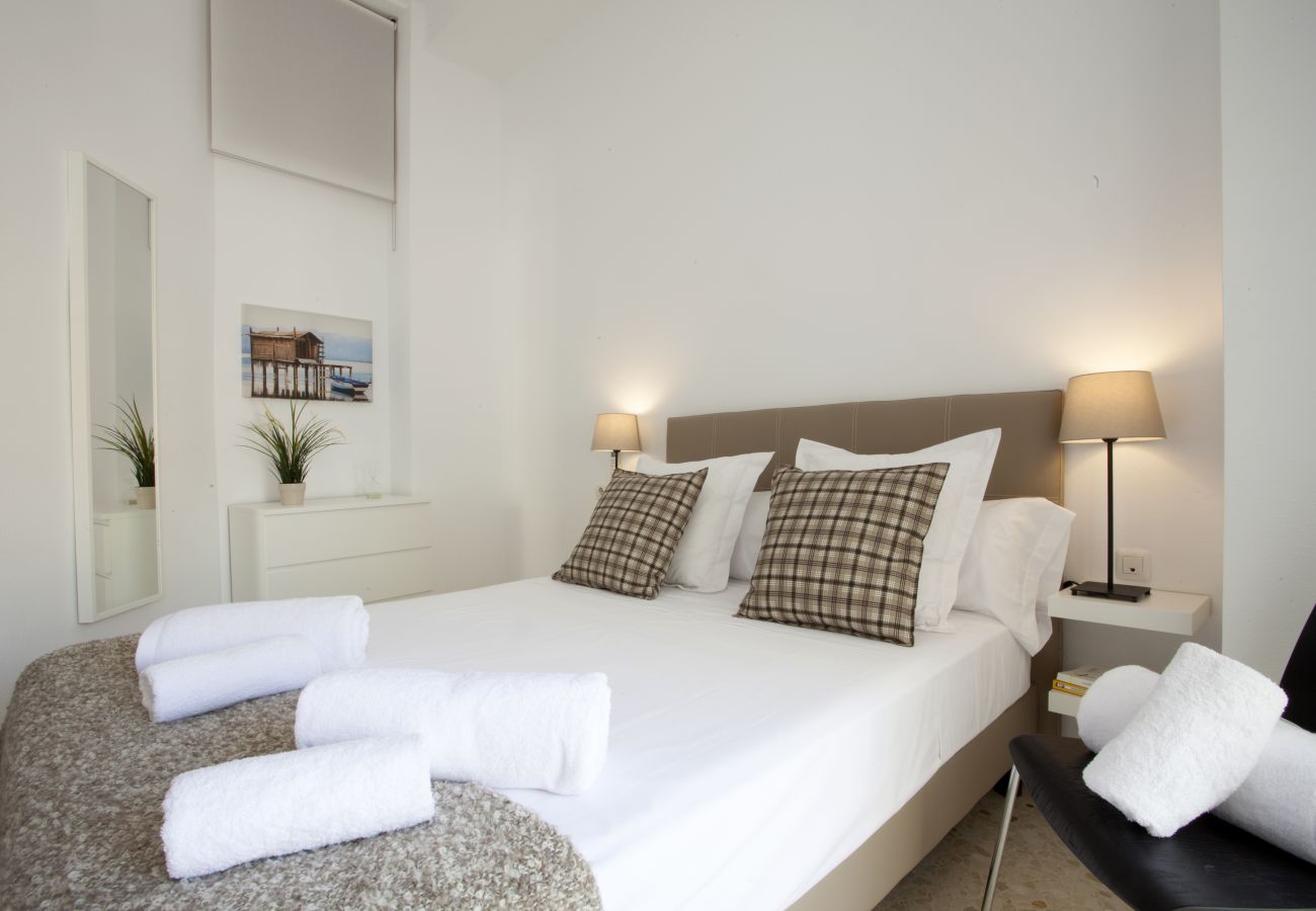Apartment in Valencia / València - Mercado Central XI