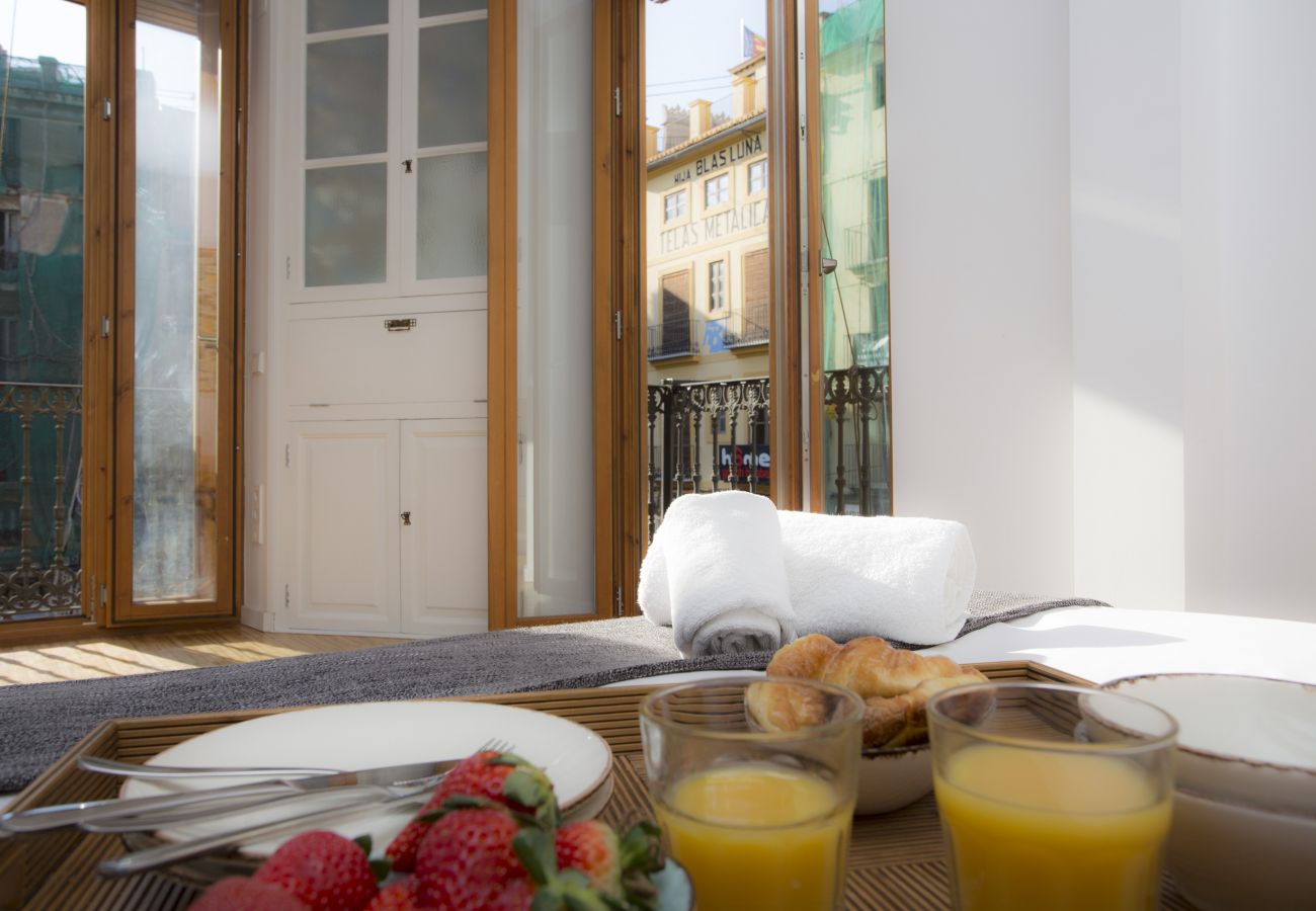 Cheap and cosy apartment in the centre of Valencia 09