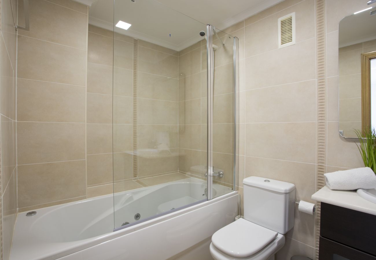 Apartment in Valencia / València - Opera SR