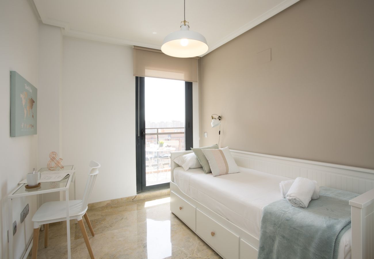 Apartment in Valencia / València - Opera SR