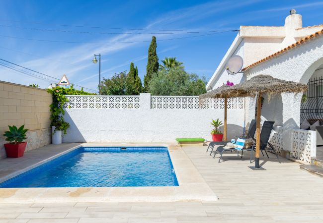 Villa in Torrevieja - Fidalsa Relax Piscina tu Refugio