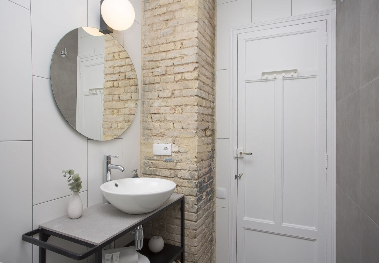 Apartment in Valencia / València - Parque Central IV