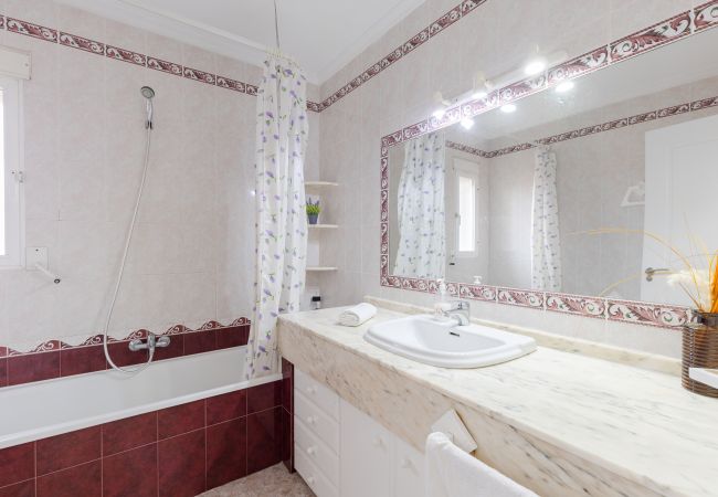 Villa in Mutxamel / Muchamiel - Fidalsa White House Premium Villa in Mutxamel / Muchamiel - Fidalsa White House Premium