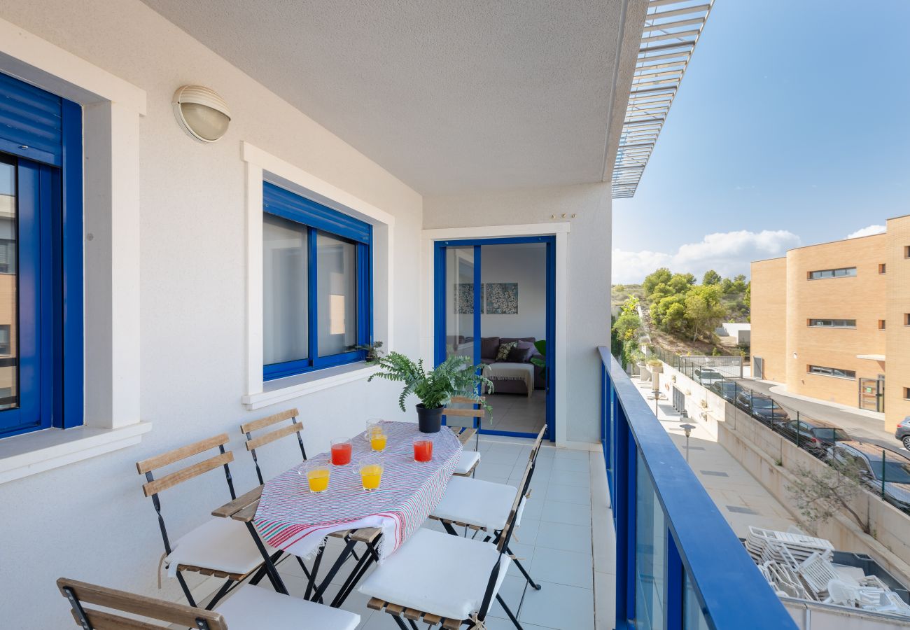 Apartment in Alicante / Alacant - Alicante Hills Larger 2 Bed Apartment