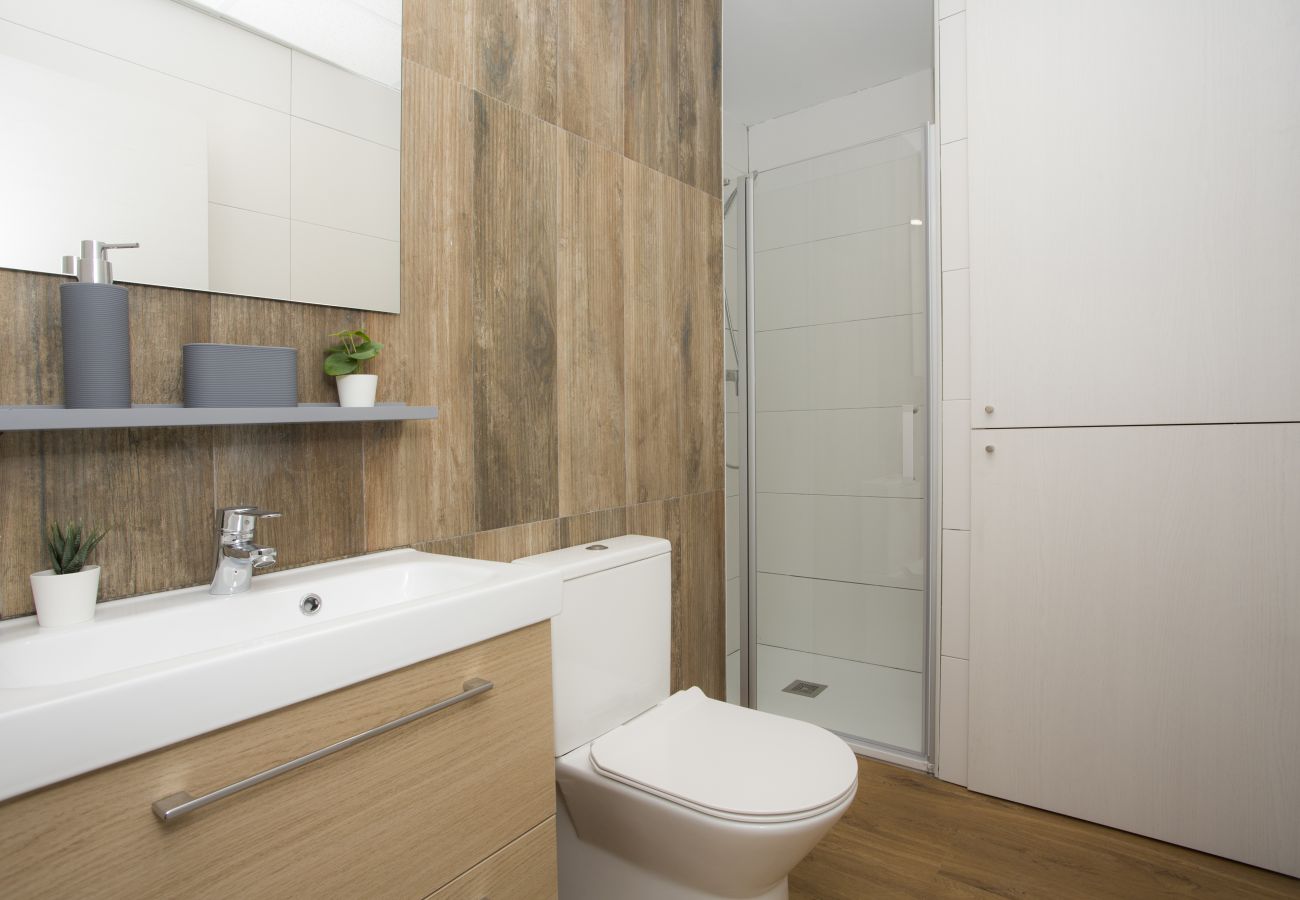 Studio in Valencia / València - Lander Ruzafa 305