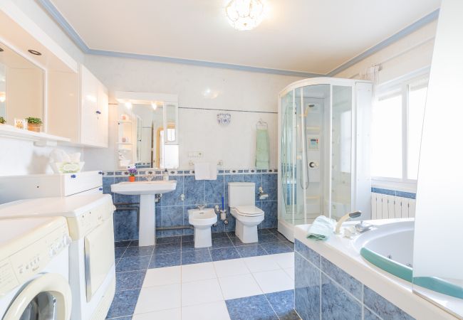 Villa in Orihuela Costa - Fidalsa Mediterranean Beachfront Villa in Orihuela Costa - Fidalsa Mediterranean Beachfront