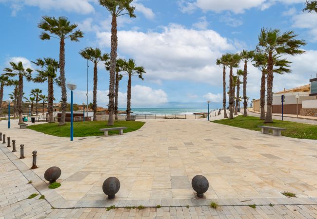 Villa in Orihuela Costa - Fidalsa Mediterranean Beachfront Villa in Orihuela Costa - Fidalsa Mediterranean Beachfront
