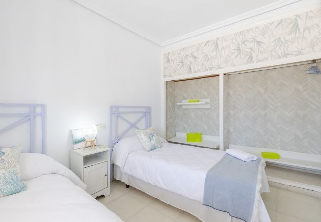 Villa in Orihuela Costa - Fidalsa Grand Mediterranean Beachfront Villa in Orihuela Costa - Fidalsa Grand Mediterranean Beachfront