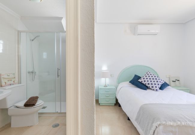Villa in Orihuela Costa - Fidalsa Grand Mediterranean Beachfront Villa in Orihuela Costa - Fidalsa Grand Mediterranean Beachfront
