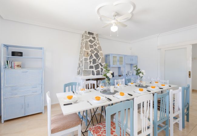 Villa in Orihuela Costa - Fidalsa Grand Mediterranean Beachfront Villa in Orihuela Costa - Fidalsa Grand Mediterranean Beachfront