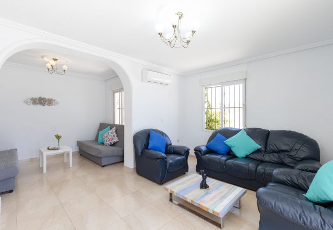Villa in Orihuela Costa - Fidalsa Grand Mediterranean Beachfront Villa in Orihuela Costa - Fidalsa Grand Mediterranean Beachfront