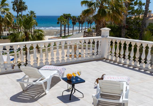 Villa in Orihuela Costa - Fidalsa Grand Mediterranean Beachfront Villa in Orihuela Costa - Fidalsa Grand Mediterranean Beachfront